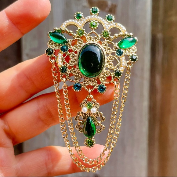 Large Rhinestone Green Brooch Earrings 3 pcs set Vintage Style Brooch Earrings - Picture 8 of 8